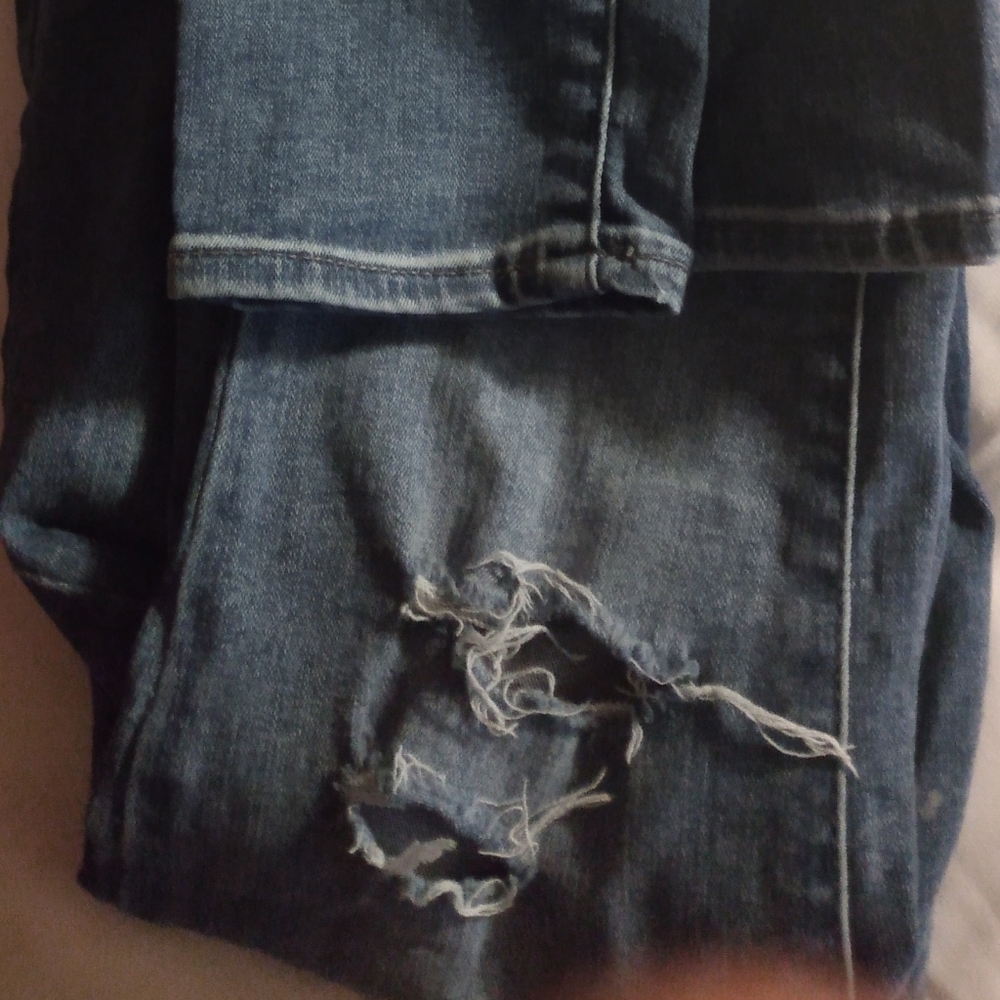 PacSun Ripped Skinny jeans - Picture 2 of 2